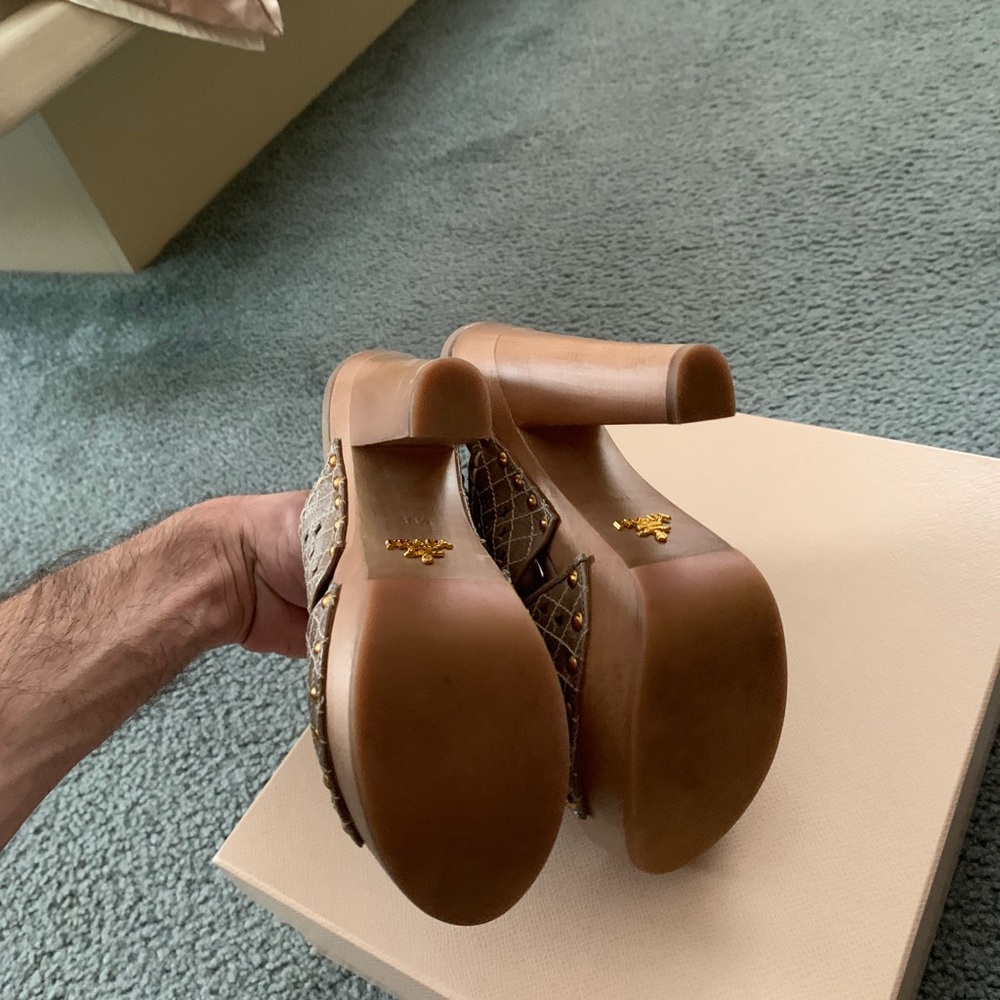 Prada clogs - Picture 2 of 3